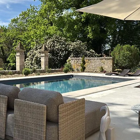 Avec Vue Piscine